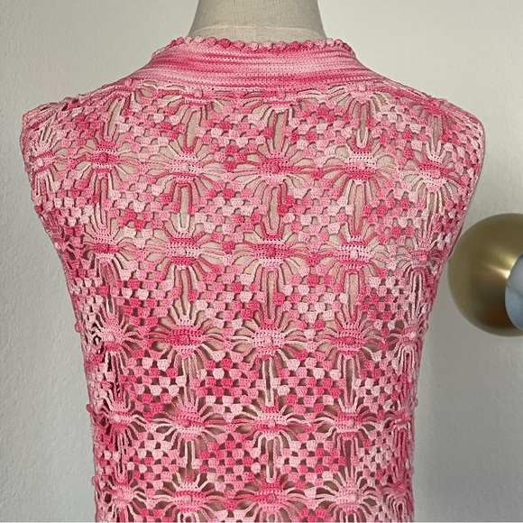 Vintage Hippie Mod Crochet High Neck Top - Picture 7 of 9
